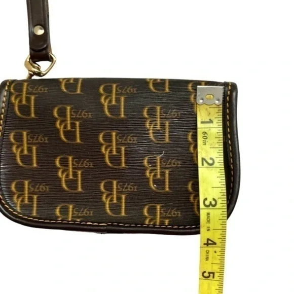 Dooney and Bourke signature db black tan wristlet clutch bag - Picture 8 of 9